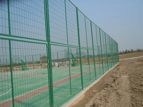 運(yùn)動場護(hù)欄網(wǎng) 運(yùn)動場護(hù)欄網(wǎng)